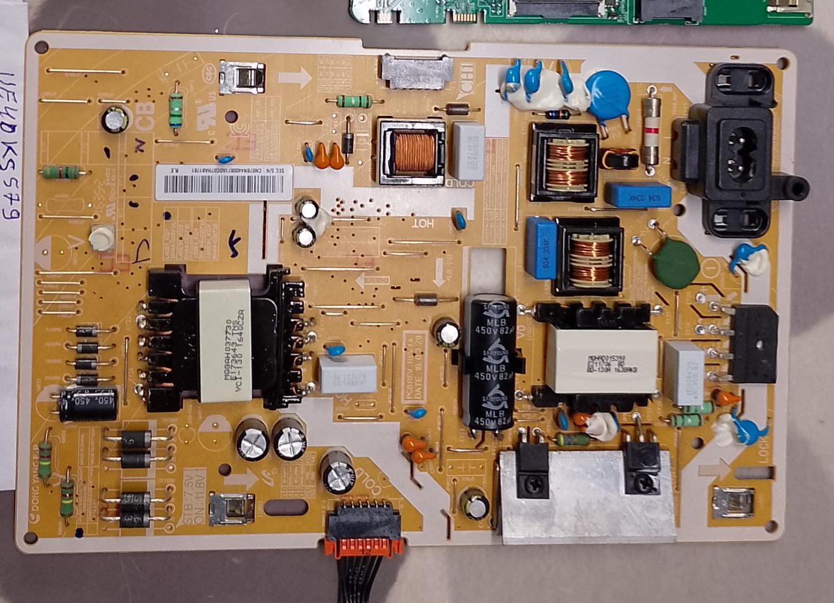 Voedingsbord BN44-00871A — Samsung UE40K5579