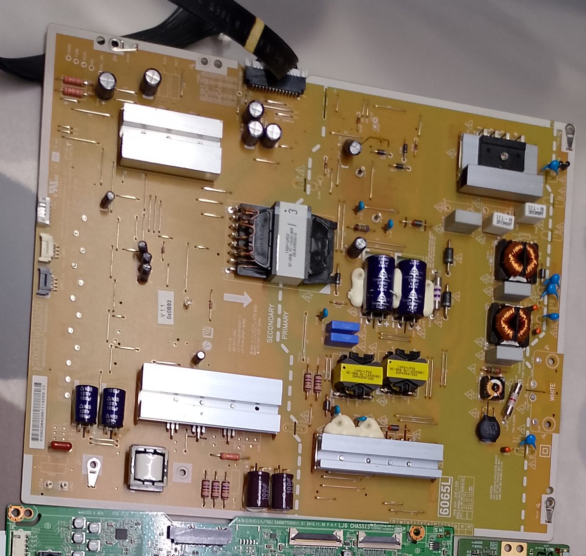 Voedingsbord EAY64269111 — LG 60UH850